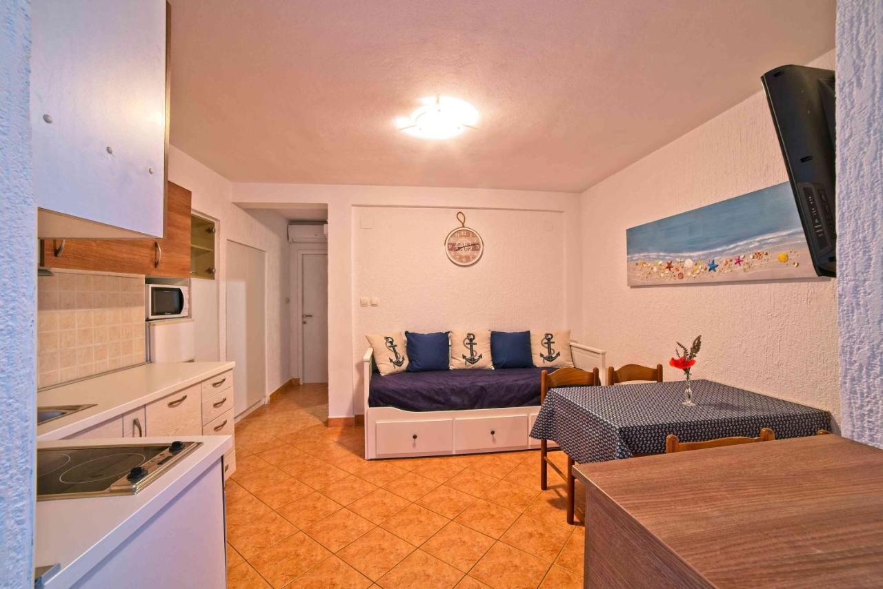 Beach Villa Ema Supetarska Draga Luaran gambar