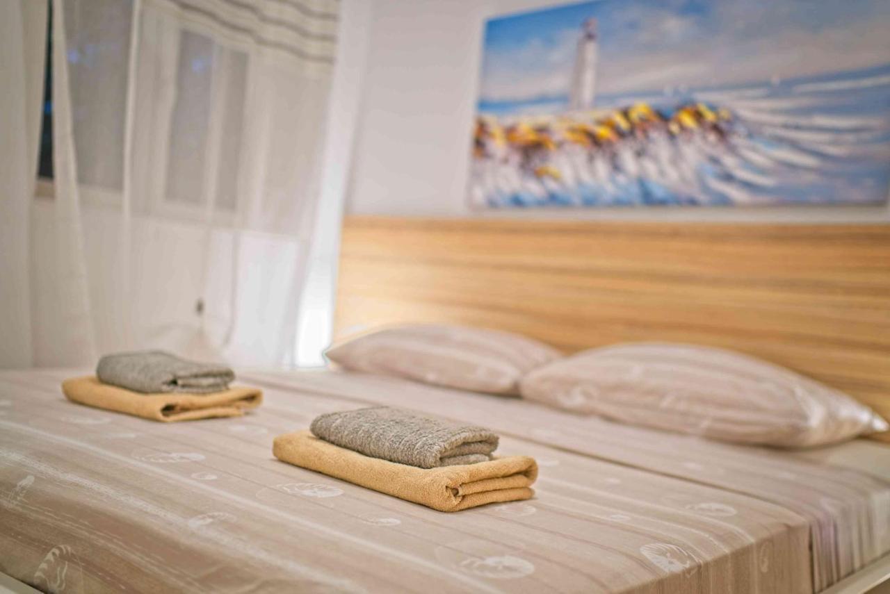 Beach Villa Ema Supetarska Draga Luaran gambar