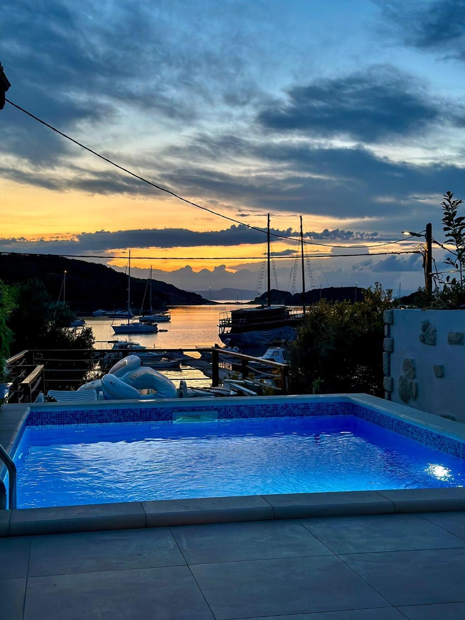 Beach Villa Ema Supetarska Draga Luaran gambar