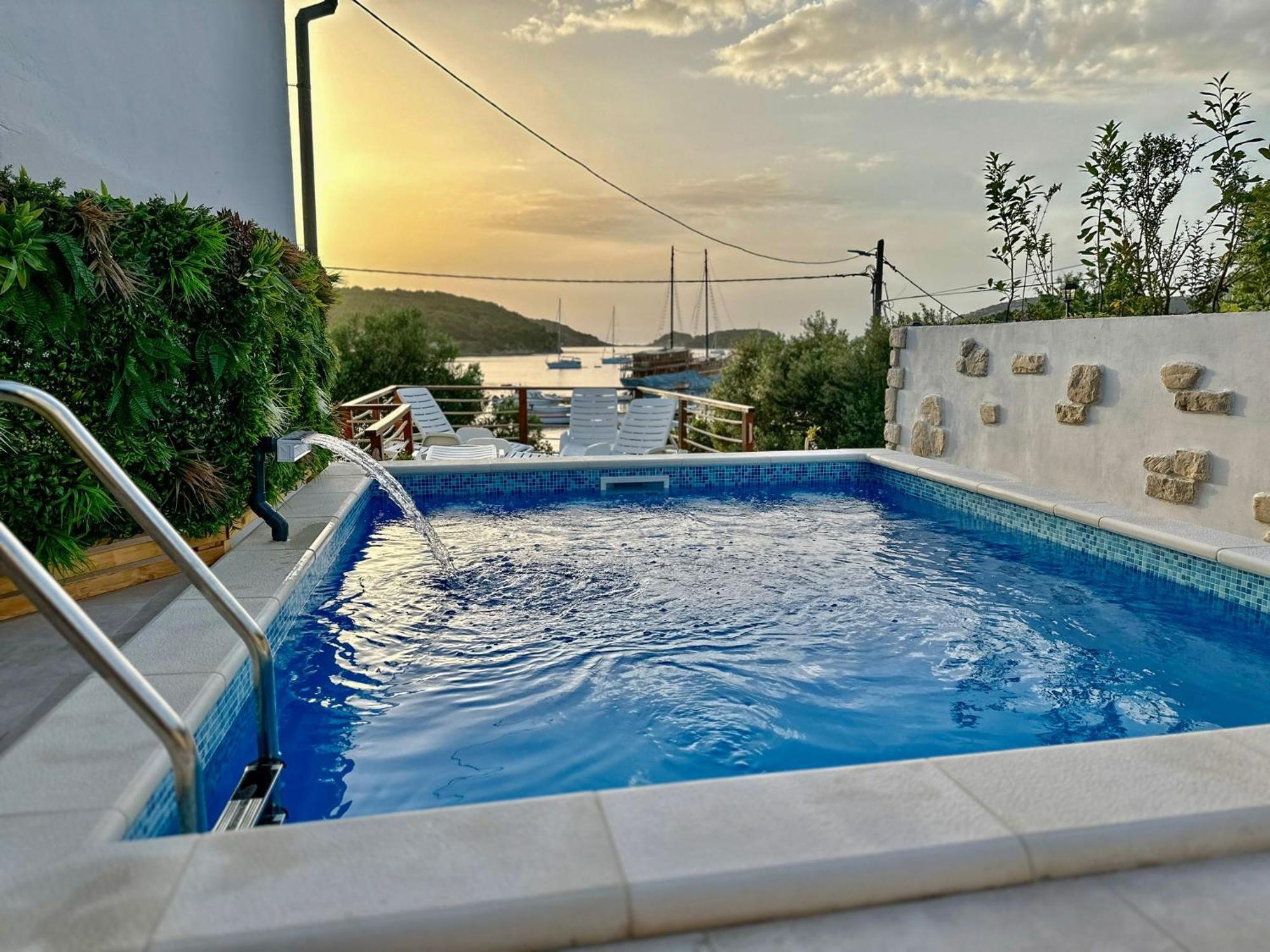 Beach Villa Ema Supetarska Draga Luaran gambar